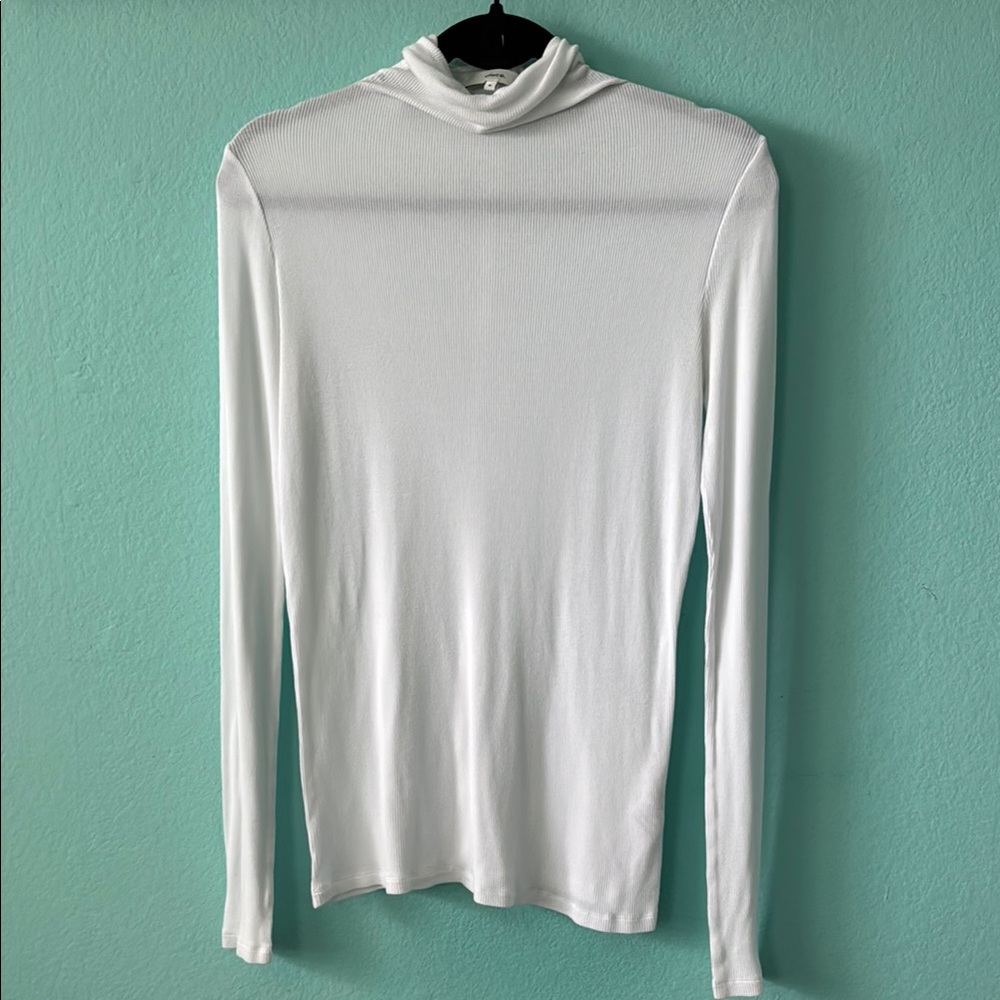 Vince White Long Sleeve Women's Turtleneck